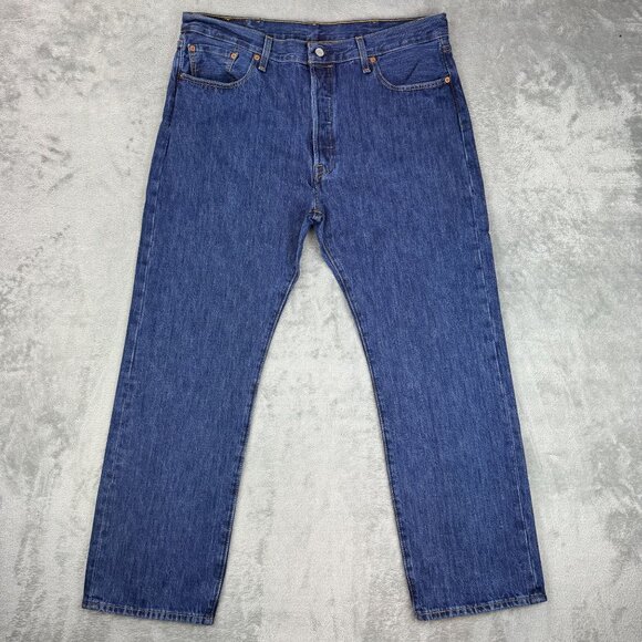 LEVIS 501xx Straight Leg Button Fly Mens Medium Wash Casual Denim Jeans 38x30 - Picture 3 of 9